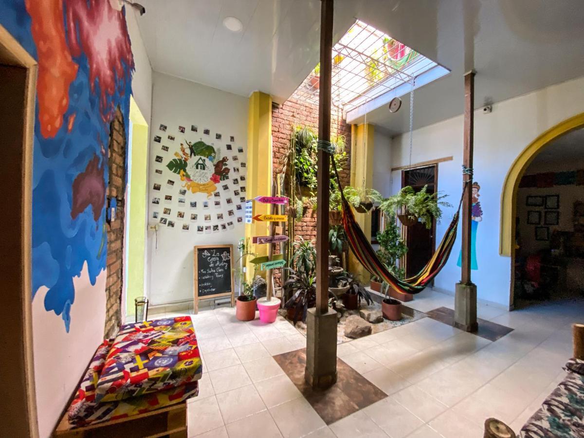 ホテル La Casa De Adry カリ エクステリア 写真