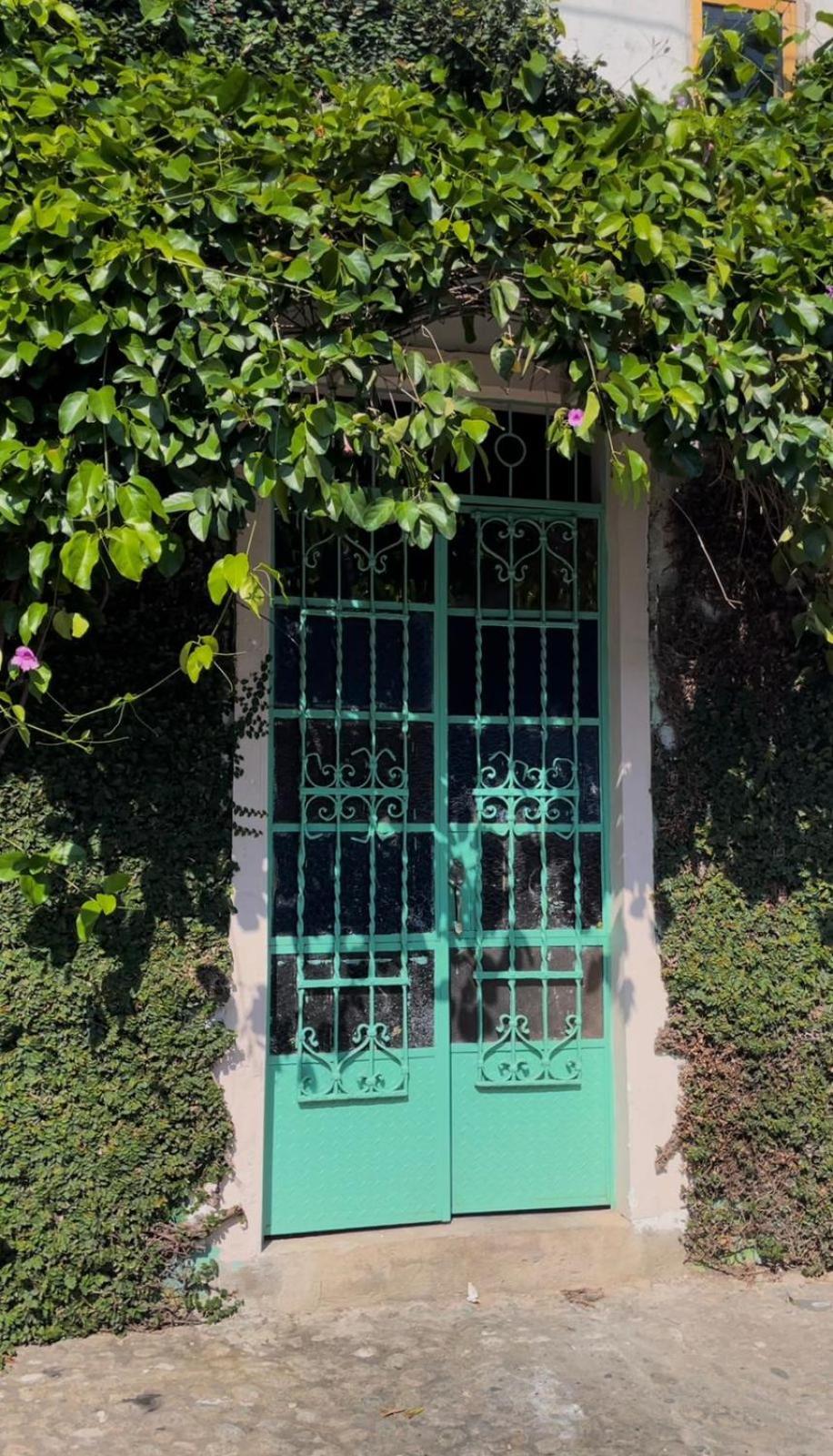 ホテル La Casa De Adry カリ エクステリア 写真